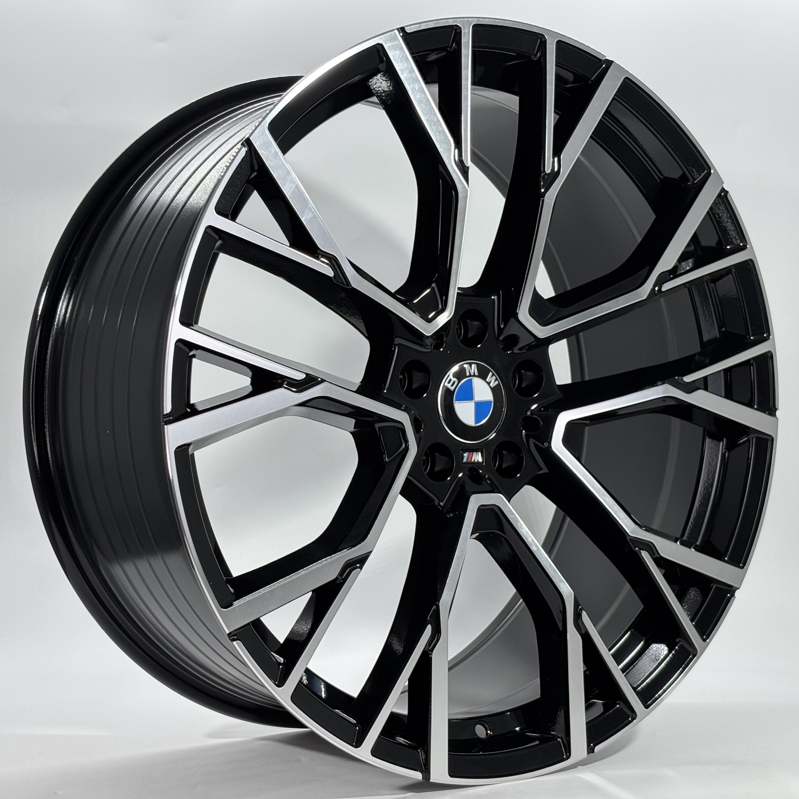 JOGO DE RODA BMW X5 COMPETITION 2021 ARO 22