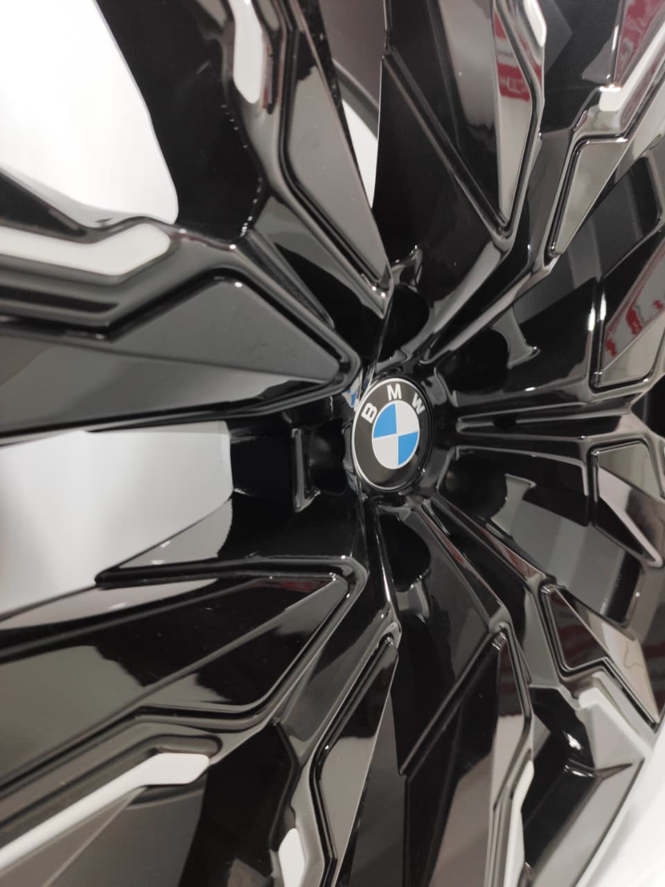 JOGO DE RODA BMW SERIE i7 ARO 21 - Imagem 3
